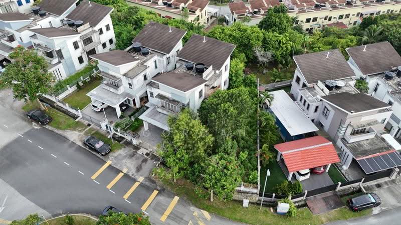 Rumah Berkembar untuk Dijual di Bukit Saujana (Sungai Buloh) - Gordan Wong - Exterior - PropertyGuru.com.my