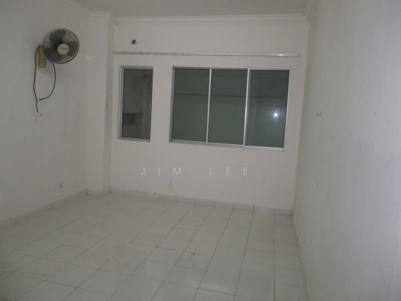 Townhouse for Sale in Taman Amansiara (Rawang) - Jim Lee - Interior - PropertyGuru.com.my