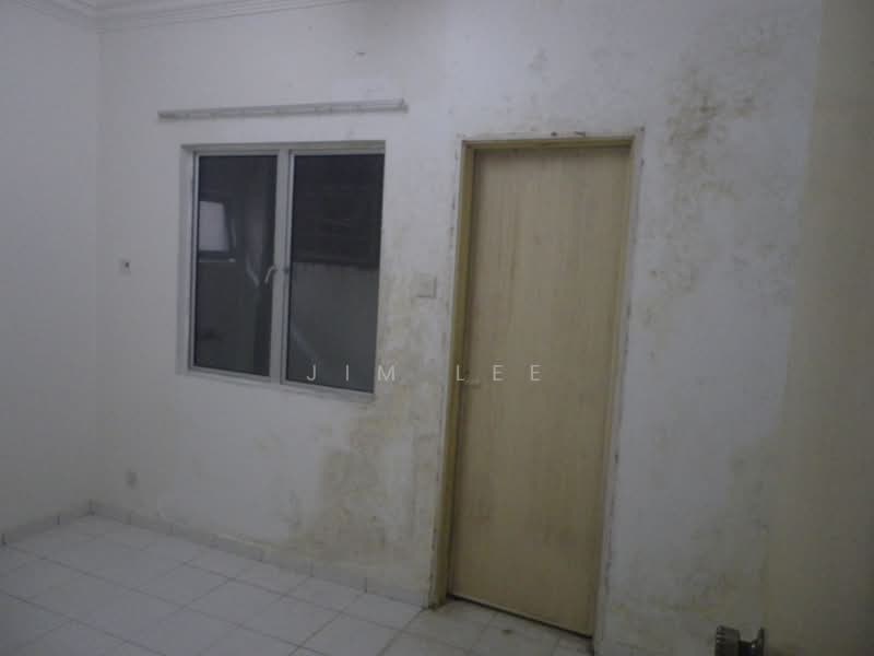 Townhouse for Sale in Taman Amansiara (Rawang) - Jim Lee - Interior - PropertyGuru.com.my