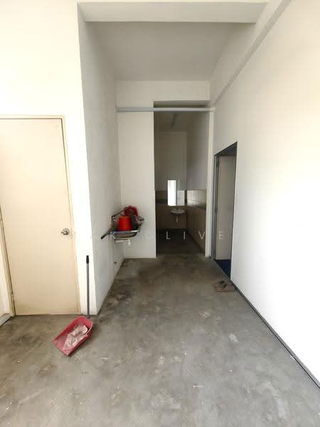 Kedai / Pejabat untuk Disewa di Bukit Jalil (Kuala Lumpur) - Mak Oliver - Bathroom - PropertyGuru.com.my
