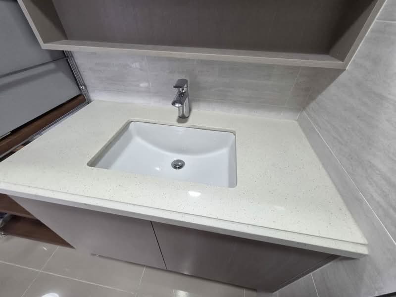 Servis Apartment untuk Disewa di Baron Residence @ Lake City - Chris Tye - Bathroom - PropertyGuru.com.my