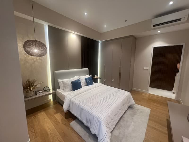 Kediaman Servis untuk Dijual di Golden Crown Residence - GAN ZY - PropertyGuru.com.my