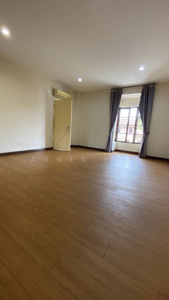 2.5-storey Terraced House for Sale in Villamas , Sierramas West (Sungai Buloh) - Agnes Yap - PropertyGuru.com.my