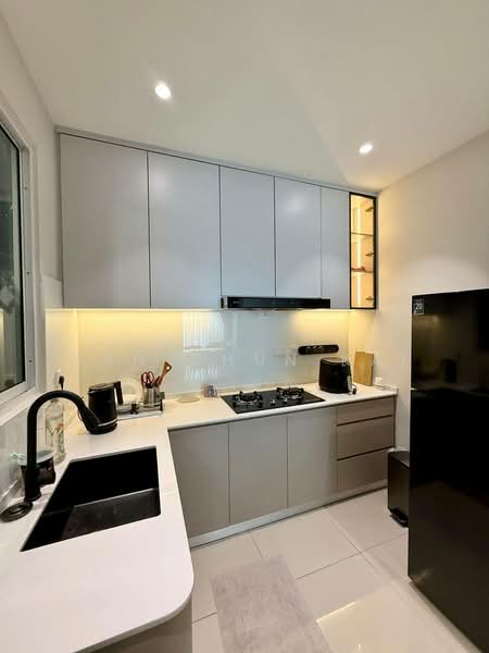 Condominium for Rent at IDEAL RESIDENCY - Gan Chun Kai - Kitchen - PropertyGuru.com.my