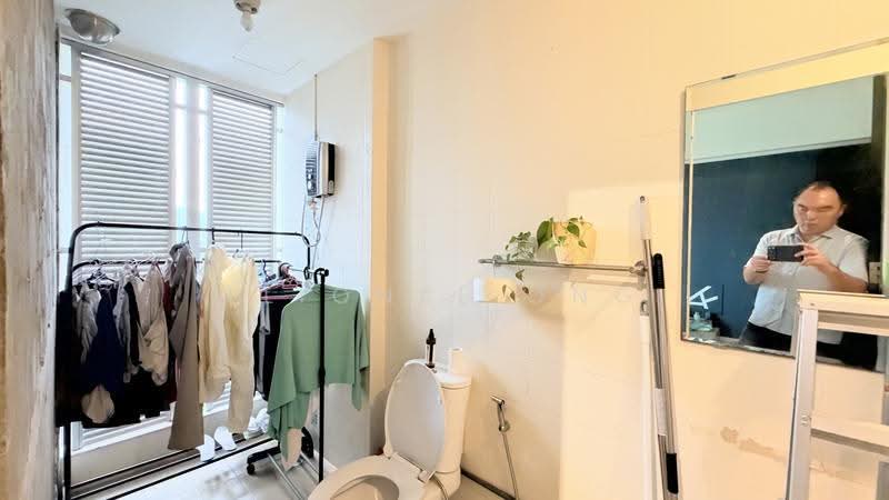 Condominium for Sale at Riana Green East - Llionel Ong - Bathroom - PropertyGuru.com.my