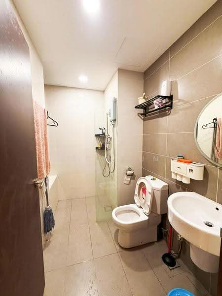 Kondominium untuk Disewa di Setia Sky Vista - Gan Chun Kai - Bathroom - PropertyGuru.com.my