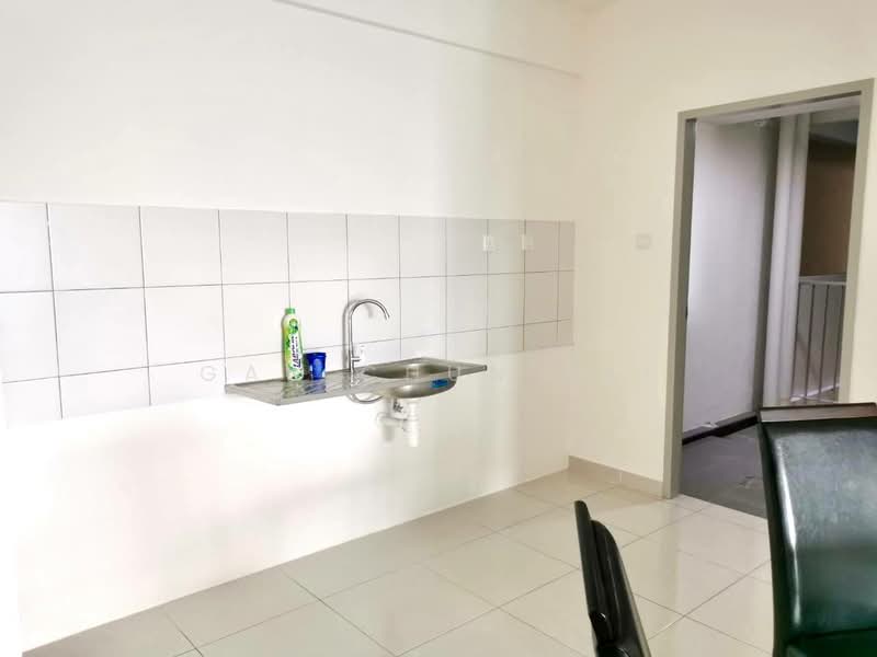 Kondominium untuk Disewa di Fairview Residence - Gan Chun Kai - PropertyGuru.com.my