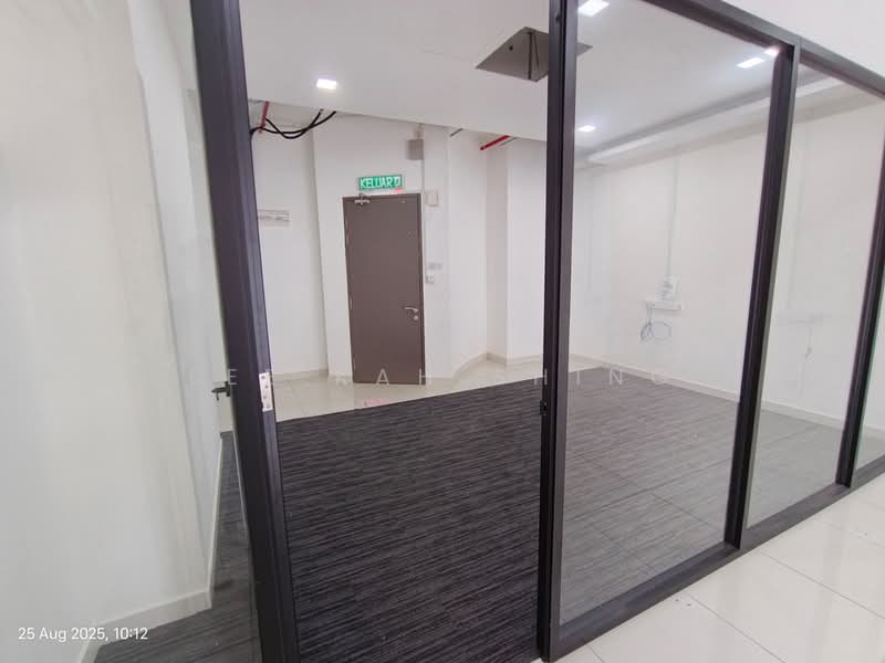 Office for Rent in Kampung Berembang (Ampang) - Lee Kah Shing - Interior - PropertyGuru.com.my