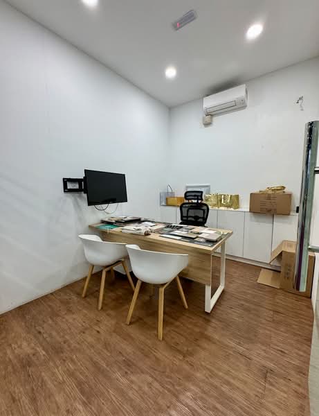 Shop for Sale in Taman Sains Selangor (Kota Damansara) - Tom Ip - PropertyGuru.com.my