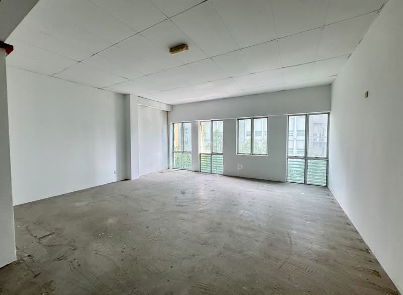 Kedai untuk Dijual di Taman Sains Selangor (Kota Damansara) - Tom Ip - PropertyGuru.com.my