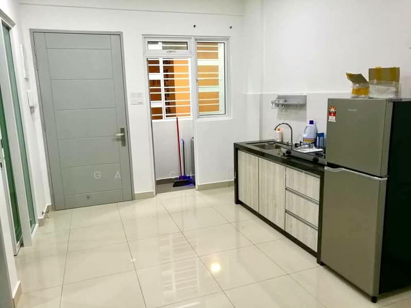 Condominium for Rent at Tropicana Bay Residences - Gan Chun Kai - Kitchen - PropertyGuru.com.my