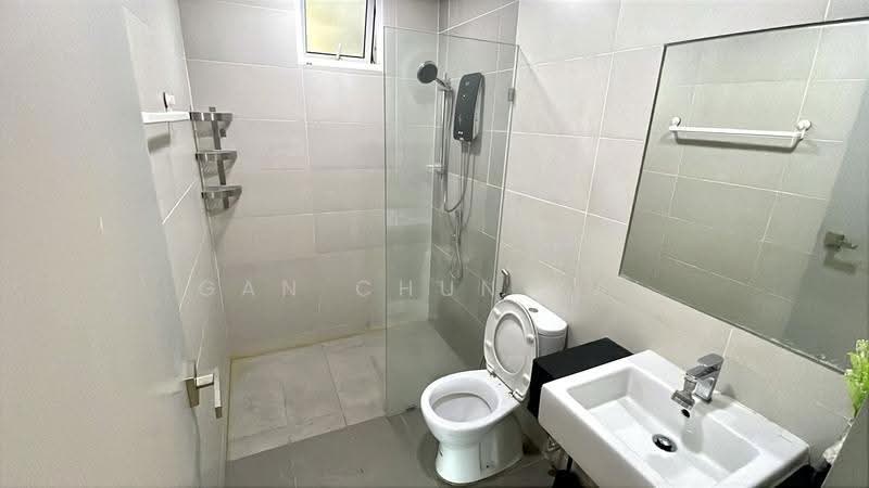 Kondominium untuk Disewa di Tropicana Bay Residences - Gan Chun Kai - Bathroom - PropertyGuru.com.my
