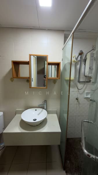 Kediaman Servis untuk Disewa di D'Alamanda - Michael Au - Bathroom - PropertyGuru.com.my