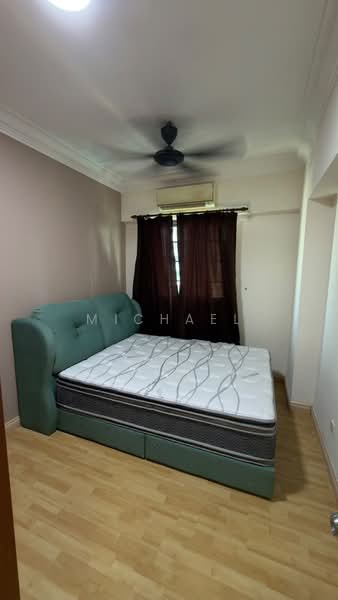 Kediaman Servis untuk Disewa di D'Alamanda - Michael Au - Bedroom - PropertyGuru.com.my