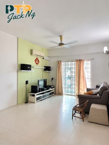 Condominium for Sale at Cassia Resort Condominium - Jack Ng - Living Room - PropertyGuru.com.my