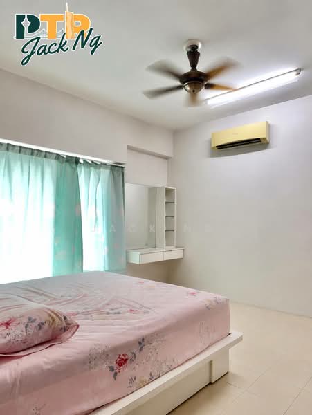 Condominium for Sale at Cassia Resort Condominium - Jack Ng - Bedroom - PropertyGuru.com.my