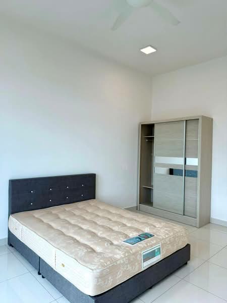 Condominium for Rent at Ferringhi Residence 2 - Gan Chun Kai - Bedroom - PropertyGuru.com.my