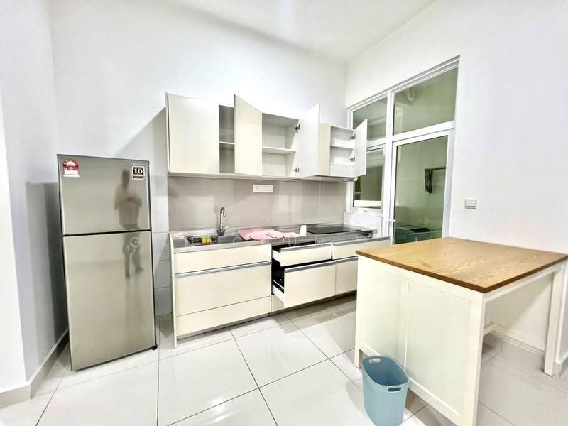 Condominium for Rent at Ferringhi Residence 2 - Gan Chun Kai - Kitchen - PropertyGuru.com.my