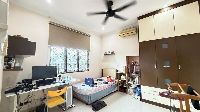 Bungalow House for Sale in Kota Kemuning (Shah Alam) - Anjoe Tang - PropertyGuru.com.my