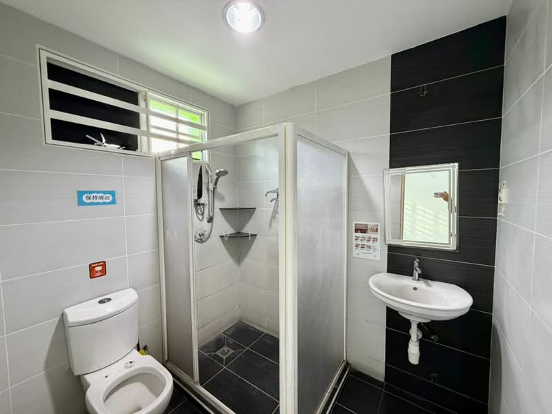 Rumah Teres 2-Tingkat untuk Disewa di George Town (Penang) - Mavis Lim - Bathroom - PropertyGuru.com.my