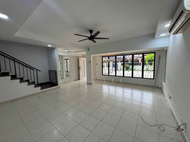 2.5-storey Terraced House for Sale in Taman Puchong Hartamas (Puchong) - Paul Lee - Living Room - PropertyGuru.com.my
