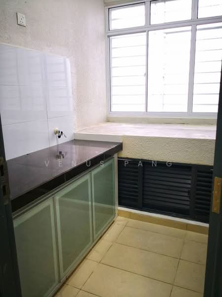 Service Residence for Sale at The Link 2 @ Bukit Jalil (Serviced Residences) - Venus Pang - Kitchen - PropertyGuru.com.my