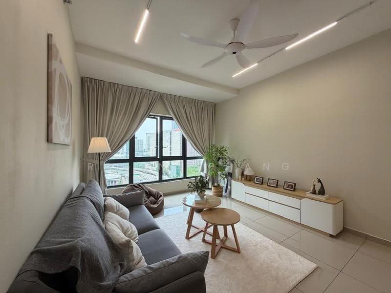 Kediaman Servis untuk Disewa di D'Erica - Regene Phang - Living Room - PropertyGuru.com.my
