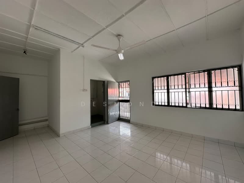 Rumah Teres 2 Tingkat untuk Dijual di SS2 (Petaling Jaya) - Desmond Tan - PropertyGuru.com.my