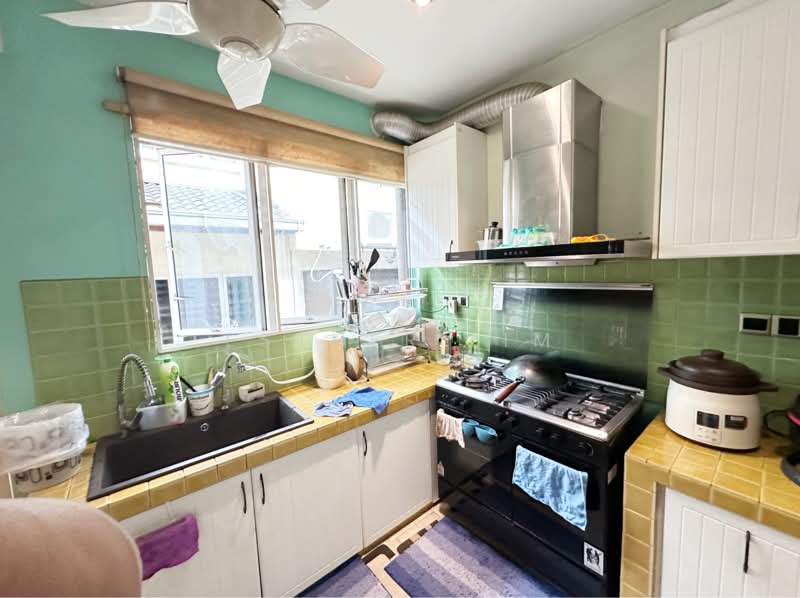 2-storey Terraced House for Sale in Seri Utama Damansara (Kota Damansara) - Esther Lim - PropertyGuru.com.my