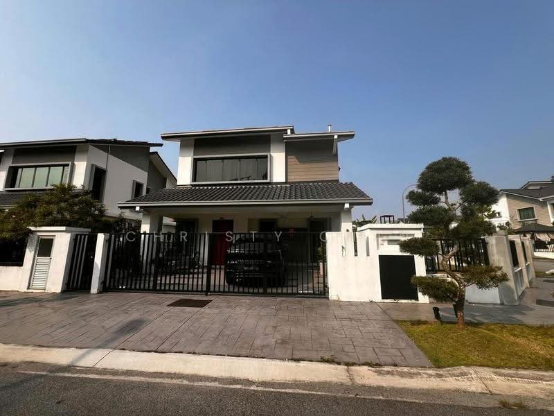 Bungalow House for Sale in Taman Equine (Seri Kembangan) - Christy Chan - Exterior - PropertyGuru.com.my