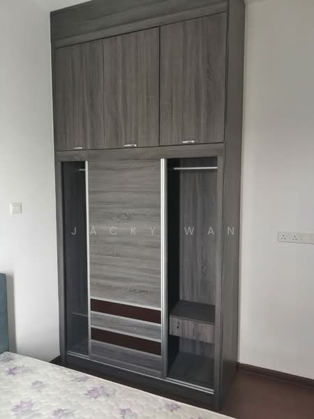 Kediaman Servis untuk Disewa di SkyVille 8 @ Benteng 8 - Jacky Wan - Bedroom - PropertyGuru.com.my