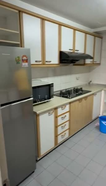 Kondominium untuk Dijual di OBD Garden Tower - Steven Wong - Kitchen - PropertyGuru.com.my