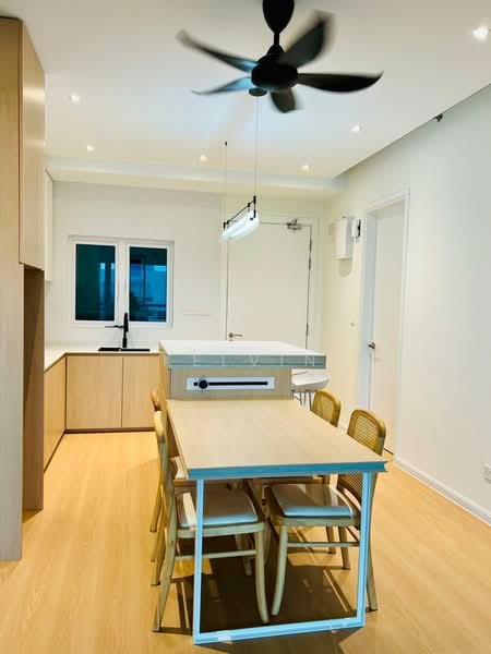 Kondominium untuk Dijual di Inspirasi - Kelvin Loo - Dining Room - PropertyGuru.com.my