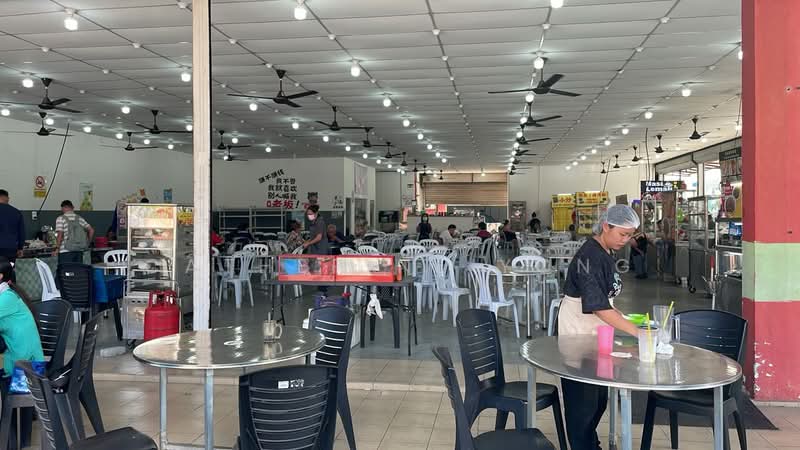 Warehouse for Sale in Nilai 3 Wholesale Centre (Nilai) - Catherine Yong - Exterior - PropertyGuru.com.my