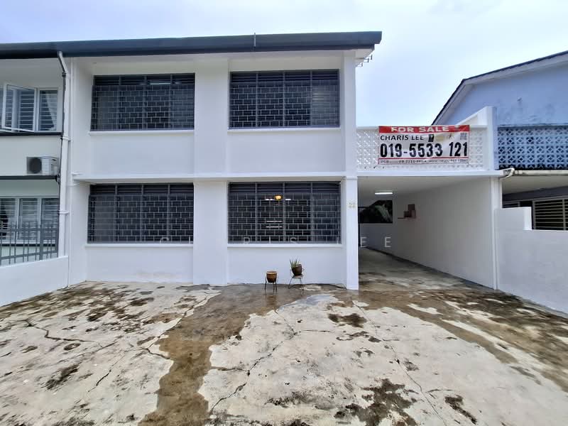 Rumah Teres 2 Tingkat untuk Dijual di Seksyen 17 (Petaling Jaya) - Charis Lee - Exterior - PropertyGuru.com.my