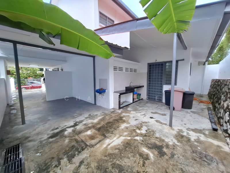 Rumah Teres 2 Tingkat untuk Dijual di Seksyen 17 (Petaling Jaya) - Charis Lee - Exterior - PropertyGuru.com.my