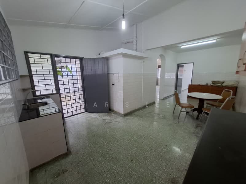 Rumah Teres 2 Tingkat untuk Dijual di Seksyen 17 (Petaling Jaya) - Charis Lee - Kitchen - PropertyGuru.com.my