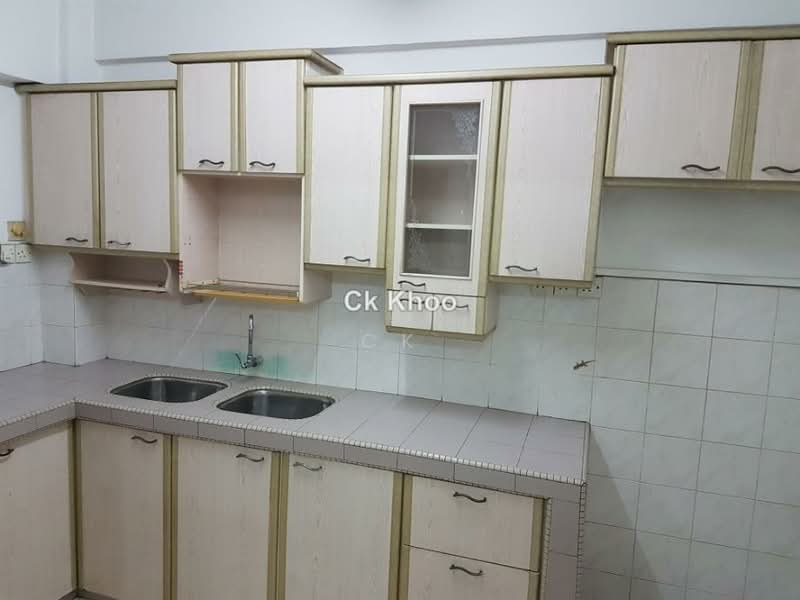 Pangsapuri untuk Dijual di Avenue Court - CK Khoo - PropertyGuru.com.my