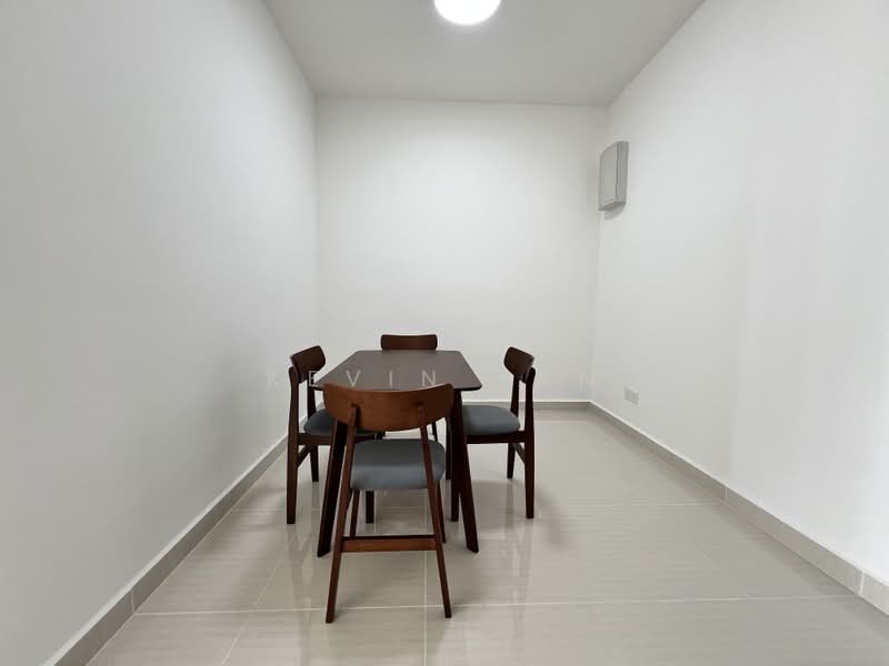 Servis Apartment untuk Disewa di Hampton Height Damansara - Kevin Tan - Dining Room - PropertyGuru.com.my