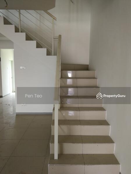 3-storey Terraced House for Sale in Teluk Kumbar (Teluk Kumbar) - Pen Teo - PropertyGuru.com.my