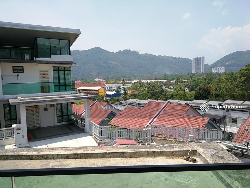 3-storey Terraced House for Sale in Teluk Kumbar (Teluk Kumbar) - Pen Teo - PropertyGuru.com.my