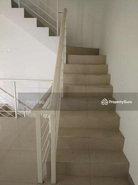 3-storey Terraced House for Sale in Teluk Kumbar (Teluk Kumbar) - Pen Teo - PropertyGuru.com.my