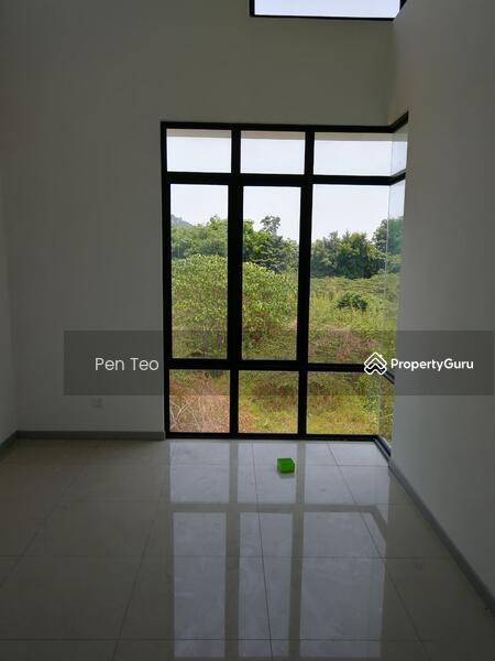 3-storey Terraced House for Sale in Teluk Kumbar (Teluk Kumbar) - Pen Teo - PropertyGuru.com.my
