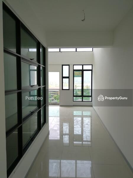 3-storey Terraced House for Sale in Teluk Kumbar (Teluk Kumbar) - Pen Teo - PropertyGuru.com.my