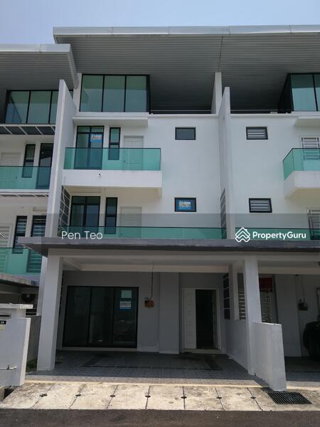 3-storey Terraced House for Sale in Teluk Kumbar (Teluk Kumbar) - Pen Teo - PropertyGuru.com.my