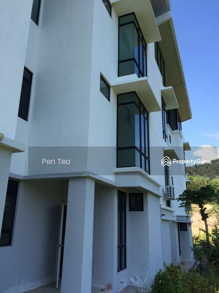 3-storey Terraced House for Sale in Teluk Kumbar (Teluk Kumbar) - Pen Teo - PropertyGuru.com.my