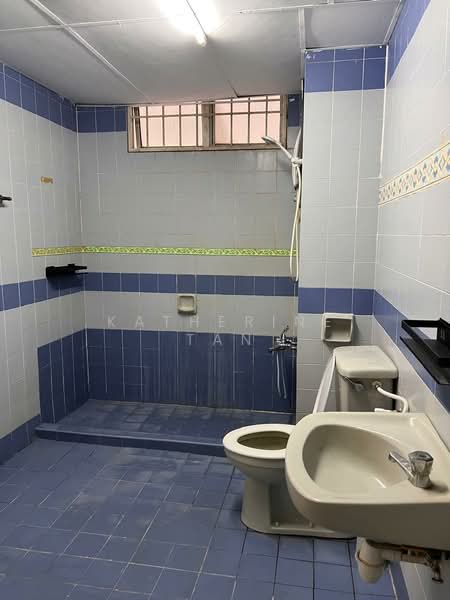 Kondominium untuk Disewa di Bukit OUG Condominiums - Katherine Tan - Bathroom - PropertyGuru.com.my