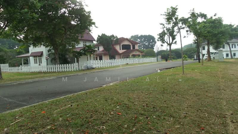 Residential Land for Sale in Alor Gajah (Melaka) - M Jamil Ali - Opposite Road - PropertyGuru.com.my