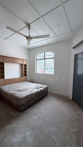 2-storey Terraced House for Sale in Bandar Tasik Selatan (Kuala Lumpur) - Bobby Lee - Bedroom - PropertyGuru.com.my