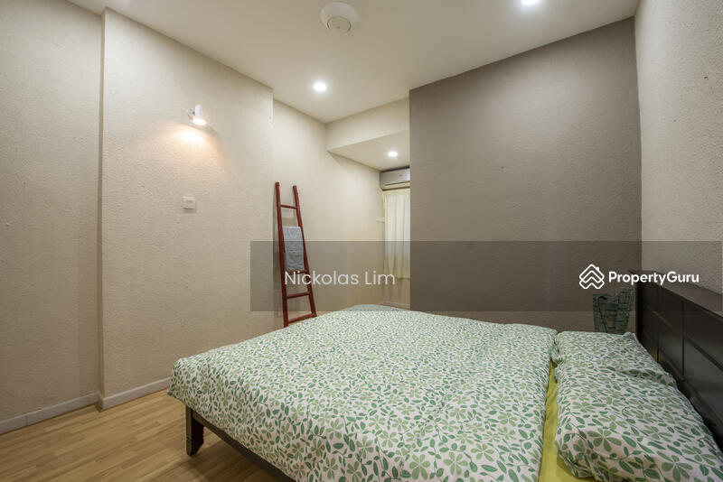 For Rent - Sea Range Tower